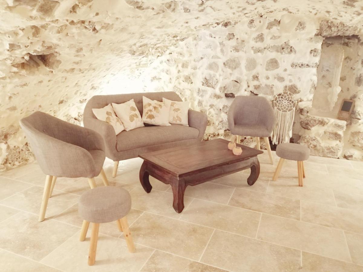 Bastide Provencale Les Muriers D'Engaspaty セイヤン エクステリア 写真